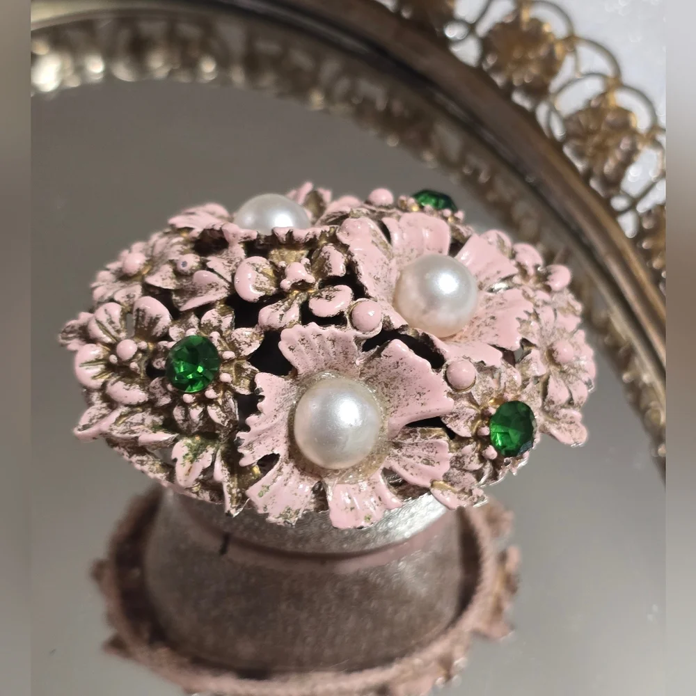 Vintage Florenza Pink Jeweled Floral Basket Trinket Box